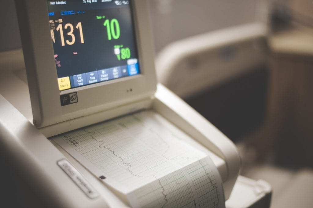 Medical equipment with heart rate on screen